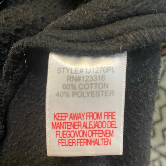 Gently Loved. IRIS Basic Woman’s Coat. Black 2 Side pockets, Button up &Tie - Picture 9 of 11